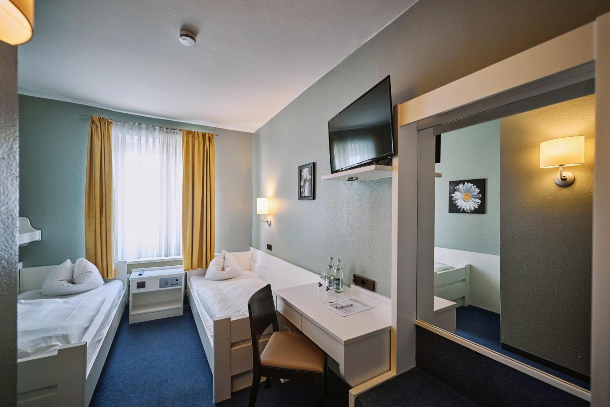 Herdegen Rooms - Self Check-In Passau Eksteriør billede